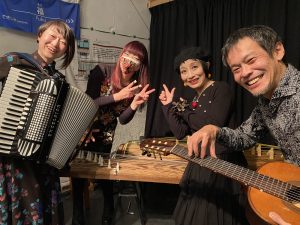 3/17（金）須山 公美子  仮屋崎 郁子  山田 “やーそ“ 裕  with 渡部 志津子 ［ライブ配信あり］